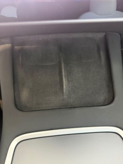 Tesla Model Y Long Range Dual Motor AWD avec options Capacité de conduite entièrement autonome 