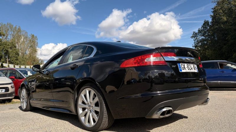 JAGUAR XF I 3.0 D 2010