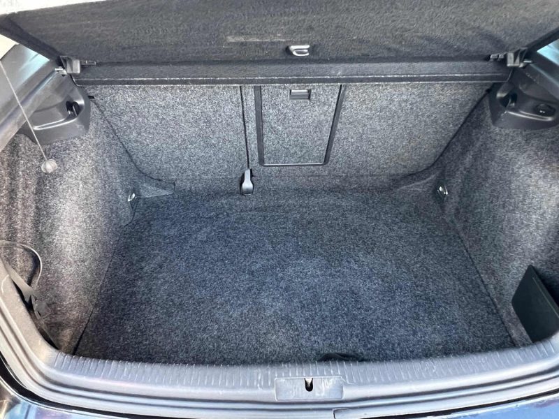 VOLKSWAGEN GOLF 5  2.0 TDi 16V 140cv