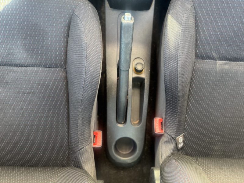 RENAULT CLIO III 1.5 DCI 2006