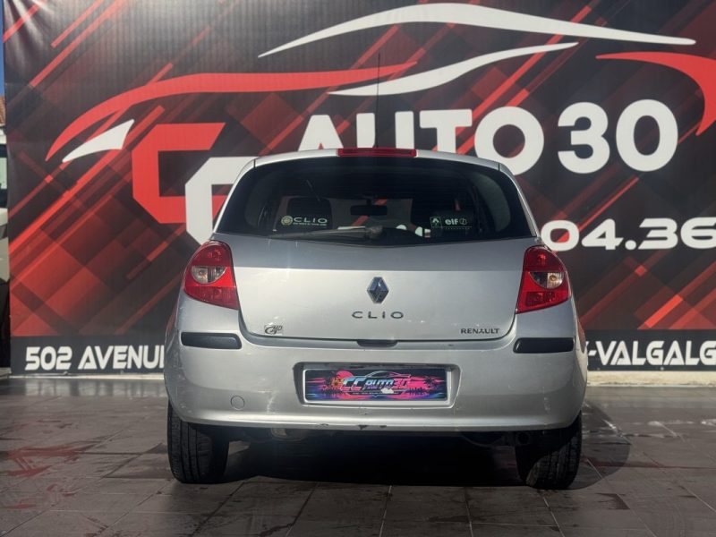 RENAULT CLIO III 1.5 DCI 2006