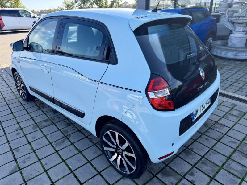 RENAULT TWINGO III 1.0 SCE 70 2014