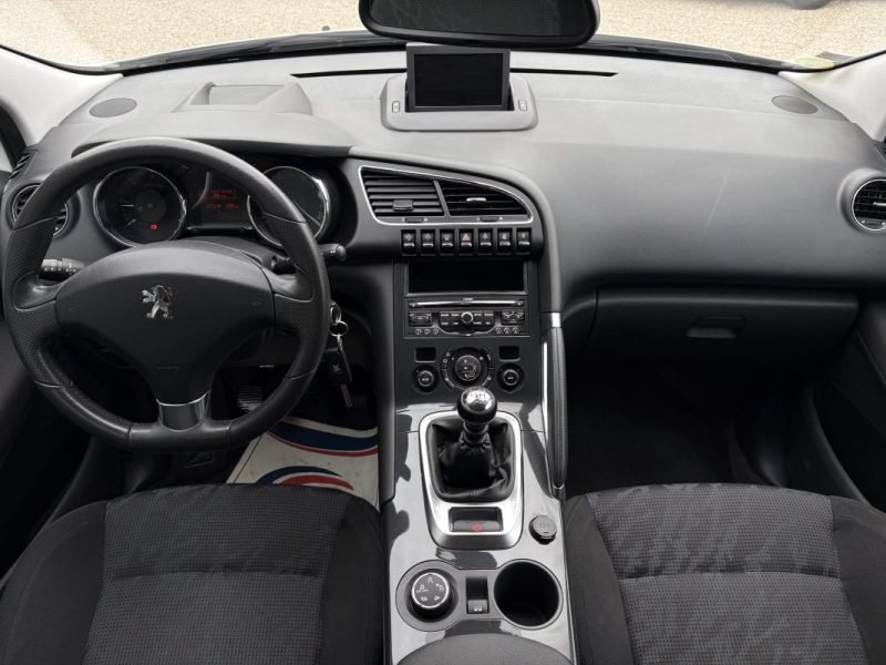 PEUGEOT 3008 1.6 HDI 112 cv ALLURE 