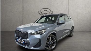 BMW iX1 xDrive30 313 ch M Sport – Toit panoramique – HUD – Caméra 360° – TVA récupérable