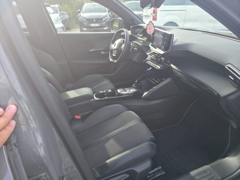 PEUGEOT 2008 1.5 BLUEHDI 130CH S&S GT EAT8 31MKM