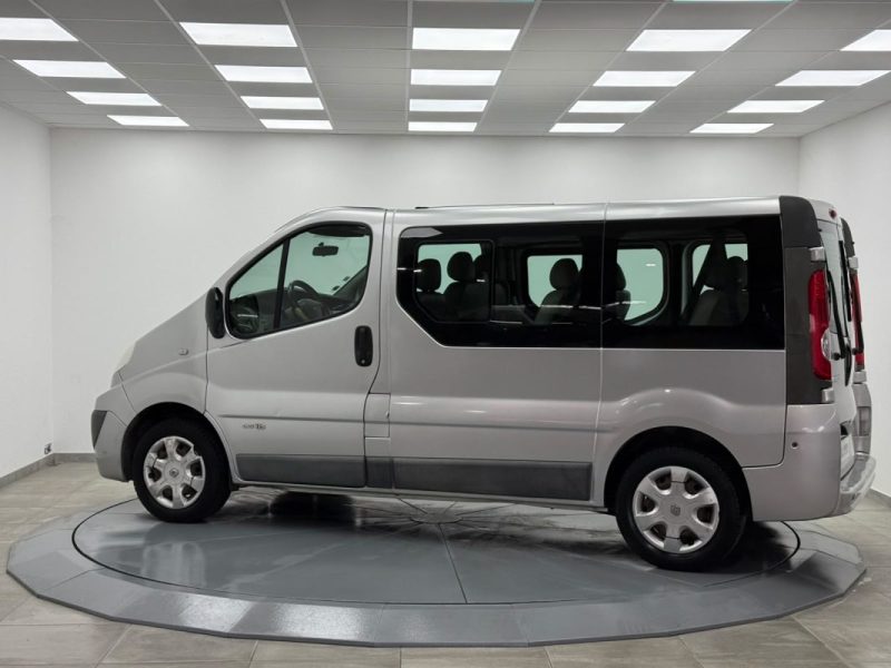 RENAULT TRAFIC PASSENGER EXPRESSION L1H1 2.0DCI 115 CV  9 PLACES GARANTIE