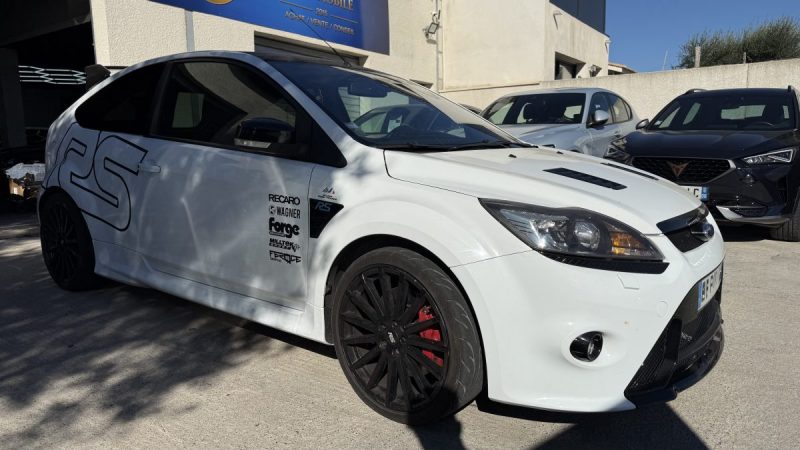 FORD FOCUS II 2.5 RS 305CV 2009 Edition numéroté 
