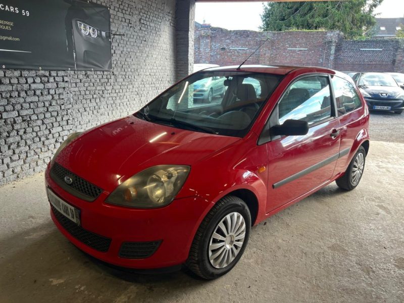 FORD FIESTA 1.4 TDCI AMBIENTE 68CH 