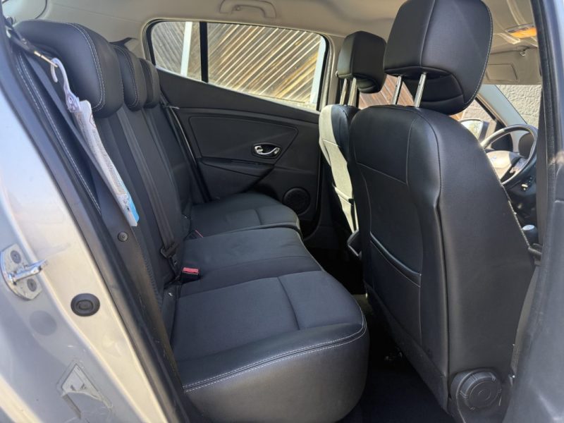 RENAULT MEGANE 3 PHASE 2 1.5 DCI 110 cv 2015