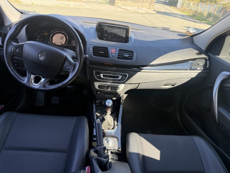 RENAULT MEGANE 3 PHASE 2 1.5 DCI 110 cv 2015
