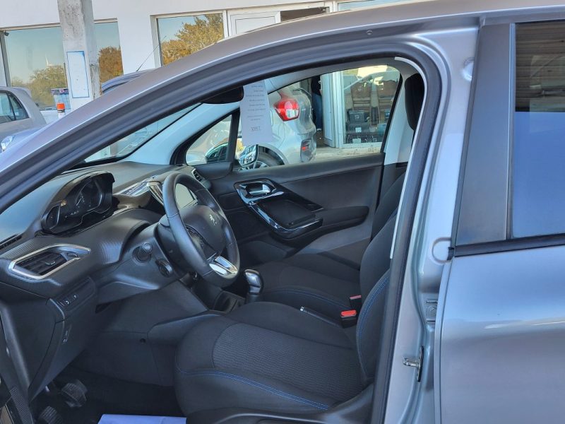PEUGEOT 208 I 1.2 PURETECH 82 2019