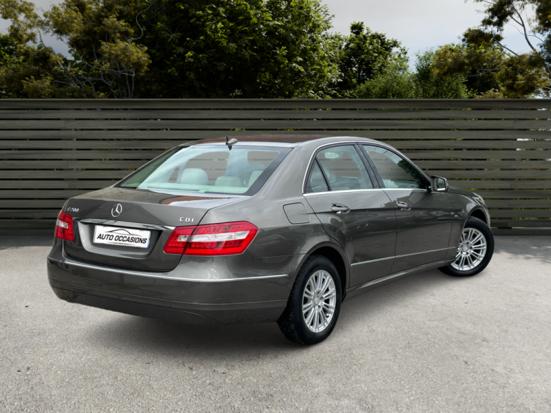 MERCEDES E200 CDi PACK ELEGANCE FULL OPTIONS GPS/CLIM/CUIR GARANTIE 6 MOIS 