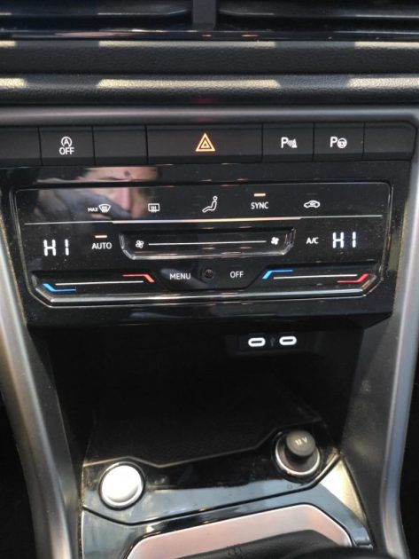 VOLKSWAGEN T-ROC 1.0 TSI 2023 LIFE