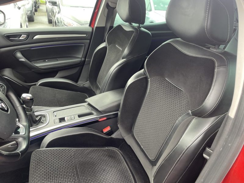 RENAULT MEGANE IV  1.2 TCE 130CV     GARANTIE 3/12 MOIS 2016