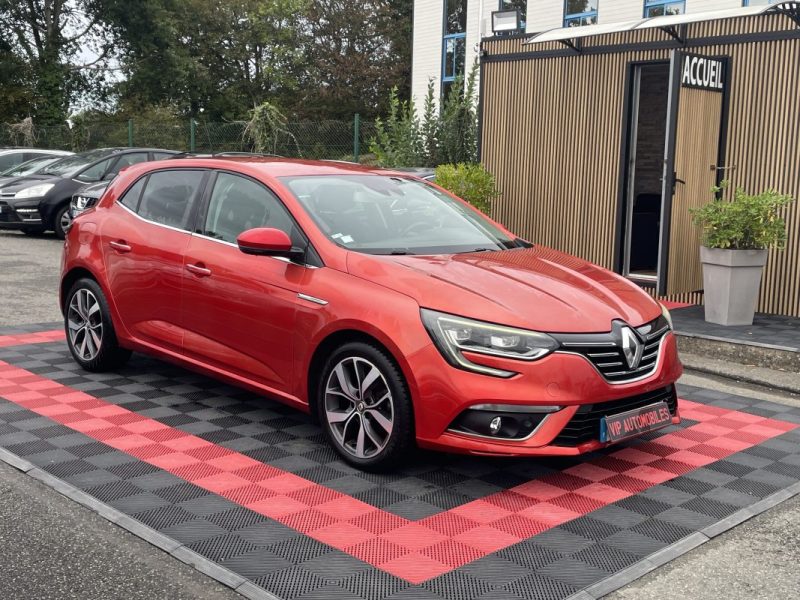 RENAULT MEGANE IV  1.2 TCE 130CV     GARANTIE 3/12 MOIS 2016