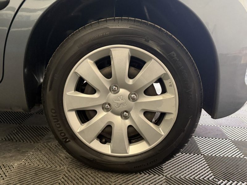 PEUGEOT 207 1.4 VTI 16V 95ch TRENDY 5P