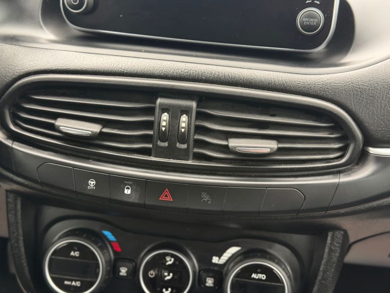 FIAT TIPO 1.4 95 CH EASY - GPS - Bluetooth - Clim - Révisée & Garantie 6 Mois