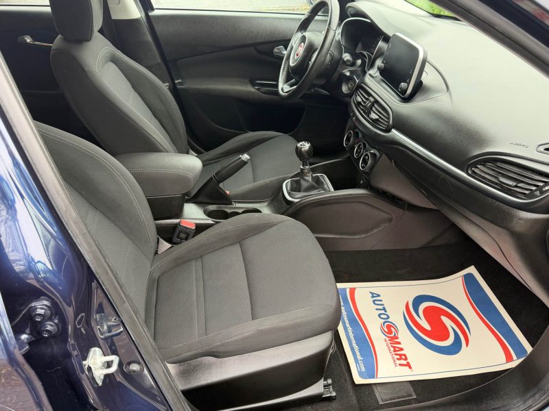 FIAT TIPO 1.4 95 CH EASY - GPS - Bluetooth - Clim - Révisée & Garantie 6 Mois