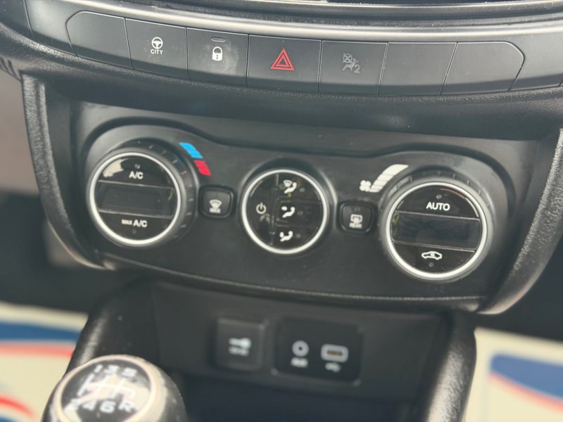 FIAT TIPO 1.4 95 CH EASY - GPS - Bluetooth - Clim - Révisée & Garantie 6 Mois