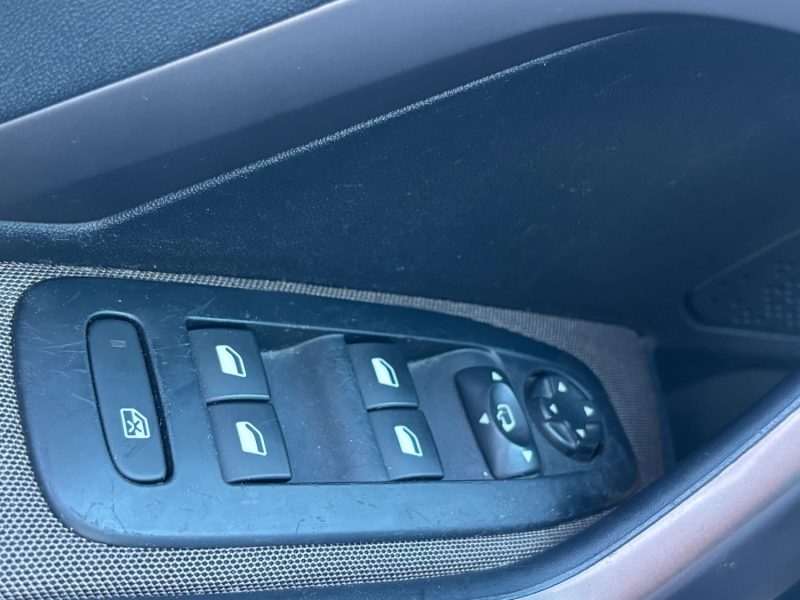 PEUGEOT 2008 1.6 BLUE HDI 100 ACTIVE 2015