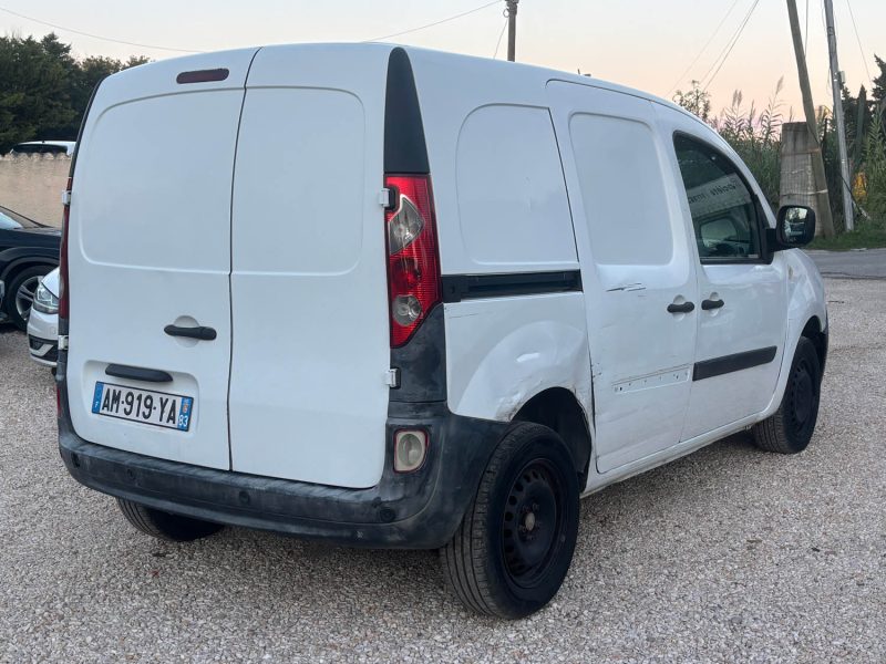 RENAULT KANGOO II 1.5 DCI 70 GENERIQUE 2010