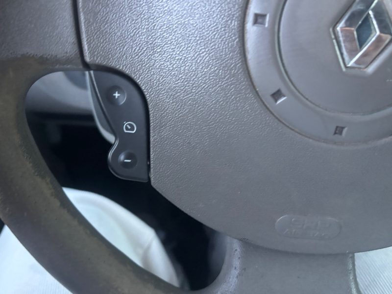 RENAULT KANGOO II 1.5 DCI 70 GENERIQUE 2010