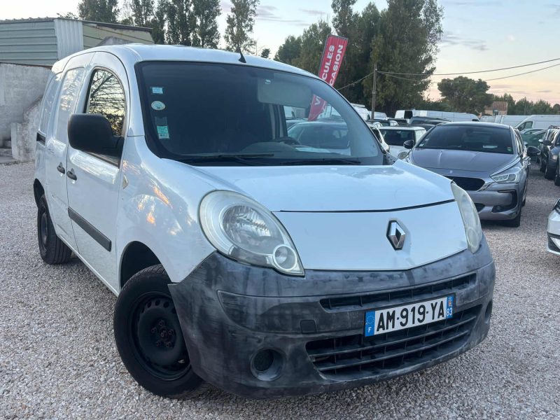 RENAULT KANGOO II 1.5 DCI 70 GENERIQUE 2010