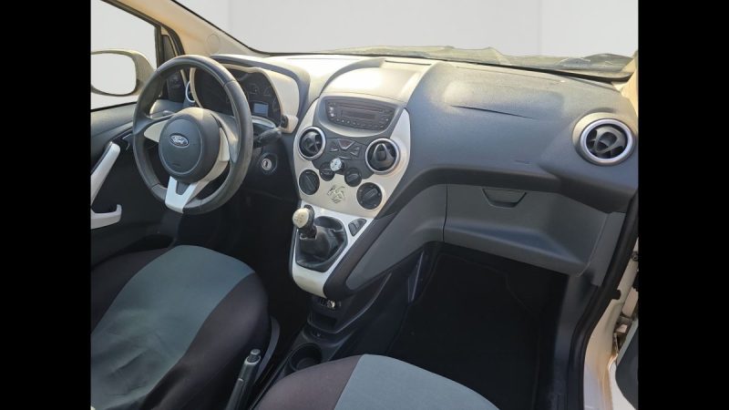 FORD KA 1.2 69 Ch AMBIENTE 2009