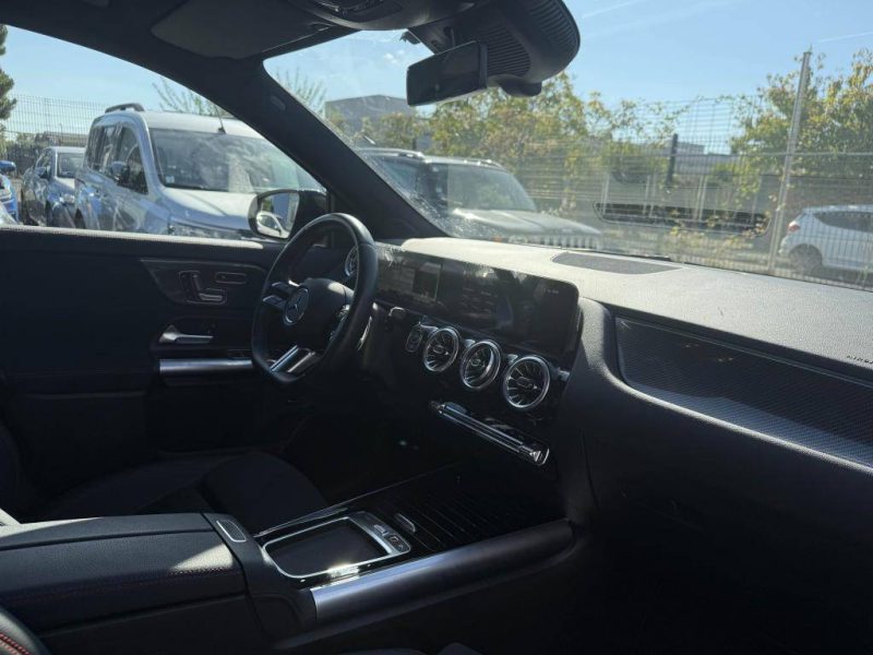 MERCEDES GLA 200 7G-DCT AMG LINE 2025