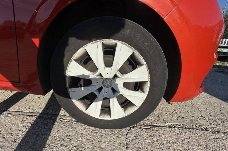 PEUGEOT 208 1.0 PURETECH  68CB BVM7 LIKE 2016