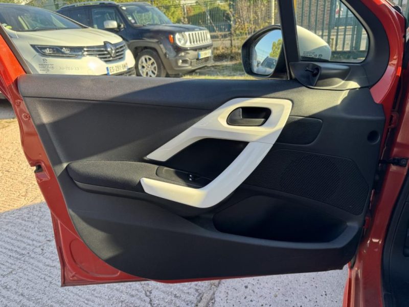 PEUGEOT 208 1.0 PURETECH  68CB BVM7 LIKE 2016