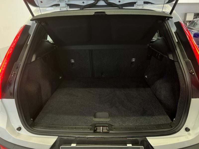 VOLVO XC40 T3 156CH 