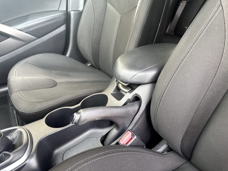 HYUNDAI VELOSTER SPORT 2012