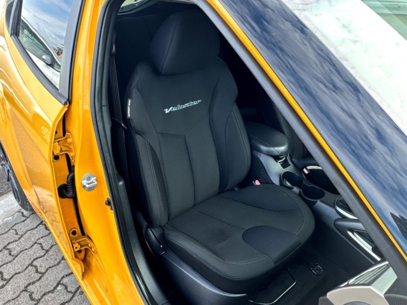 HYUNDAI VELOSTER SPORT 2012