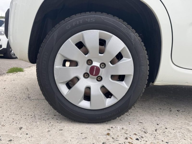 FIAT PANDA 1.2 69 S/S LIGUE 1 CONFORAMA 2019