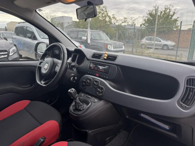 FIAT PANDA 1.2 69 S/S LIGUE 1 CONFORAMA 2019