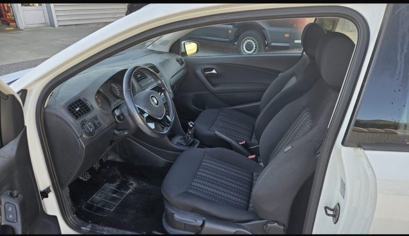 VOLKSWAGEN POLO V 1.0 75CV TRENDLINE 3P 2016
