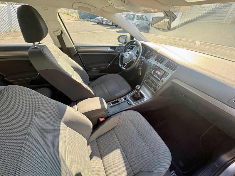 VOLKSWAGEN GOLF VII 1.2 TSI 105 BLUEMOTION TECHNOLOGY  2014