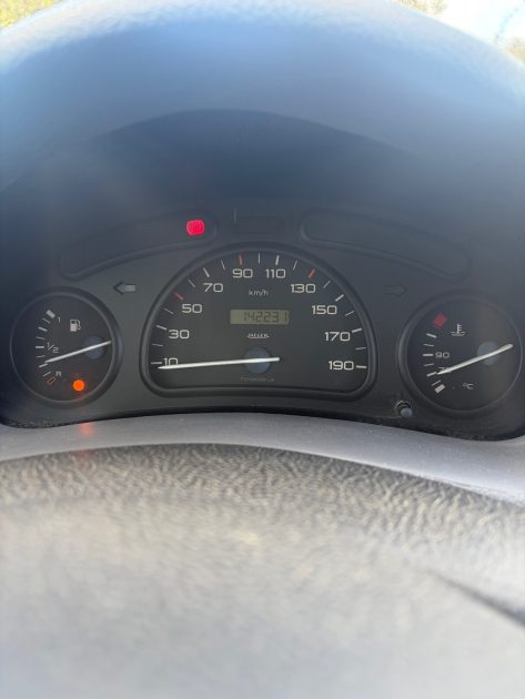 PEUGEOT 206 XR 1.1i 60cv 