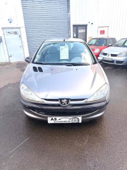 PEUGEOT 206 XR 1.1i 60cv 