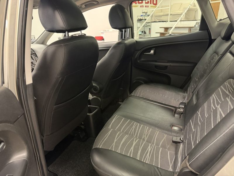 KIA VENGA 1.6 CRDI 115 2013