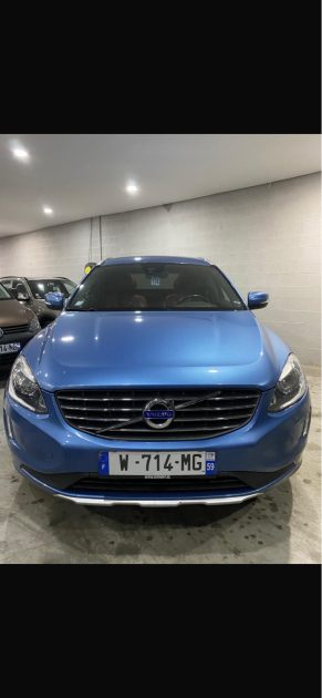 VOLVO XC60 D4 180ch Suivie Complet 