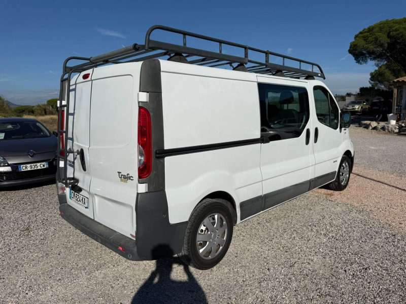 RENAULT TRAFIC TRAFFIC 2.0 DCI 115 2012
