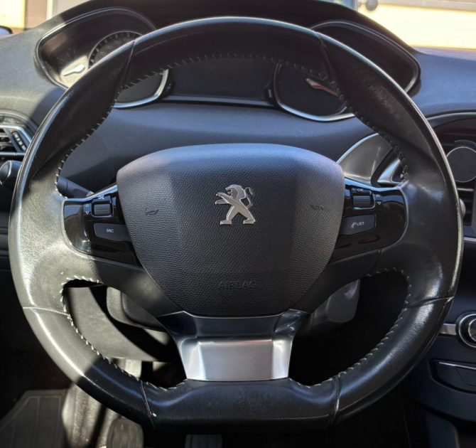 PEUGEOT 308 II 1.6 THP 125 ALLURE  2014