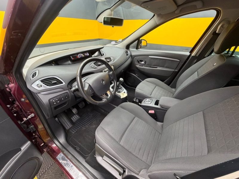 RENAULT MEGANE SCENIC TCE 115 ENERGY LIMITED 