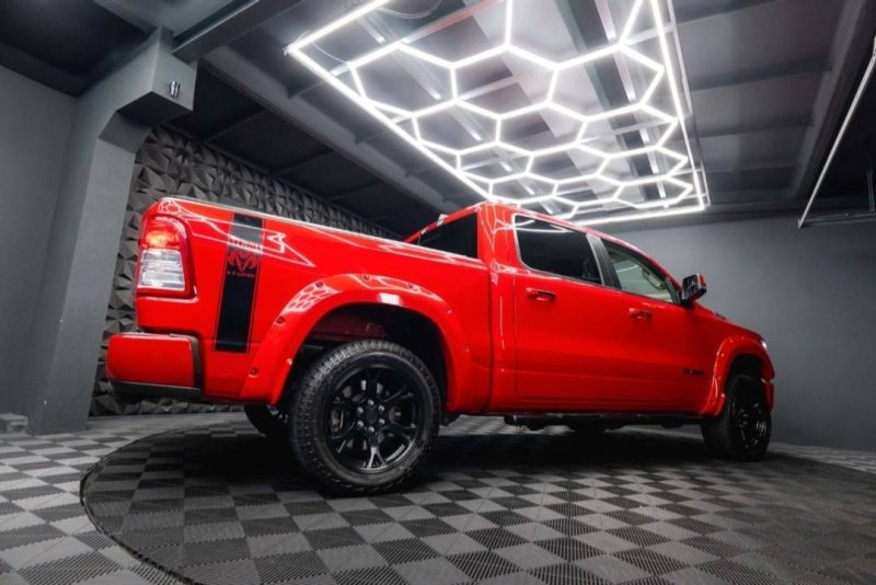 DODGE RAM 5.7  V8 HEMI PAS DE MALUS TVA RECUPÉRABLE 