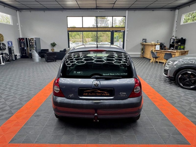 RENAULT CLIO II  1.2 16V 58CH CAMPUS 3P 