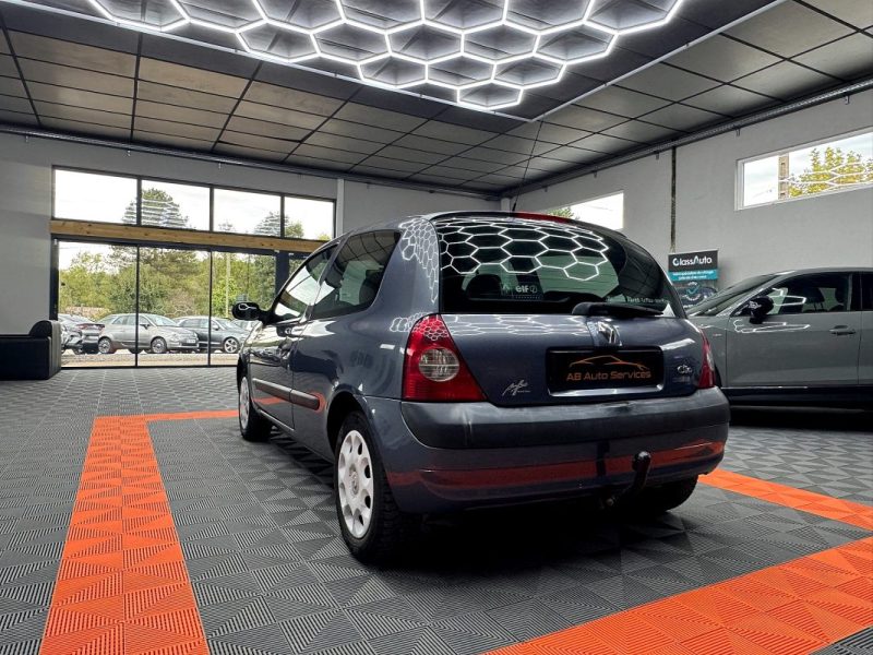 RENAULT CLIO II  1.2 16V 58CH CAMPUS 3P 