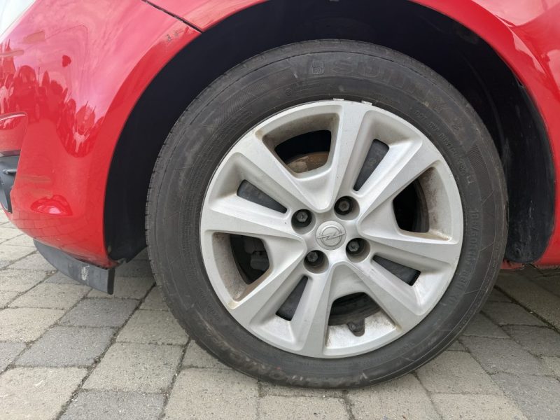 OPEL CORSA D 1.0 60ch (PB MOTEUR)