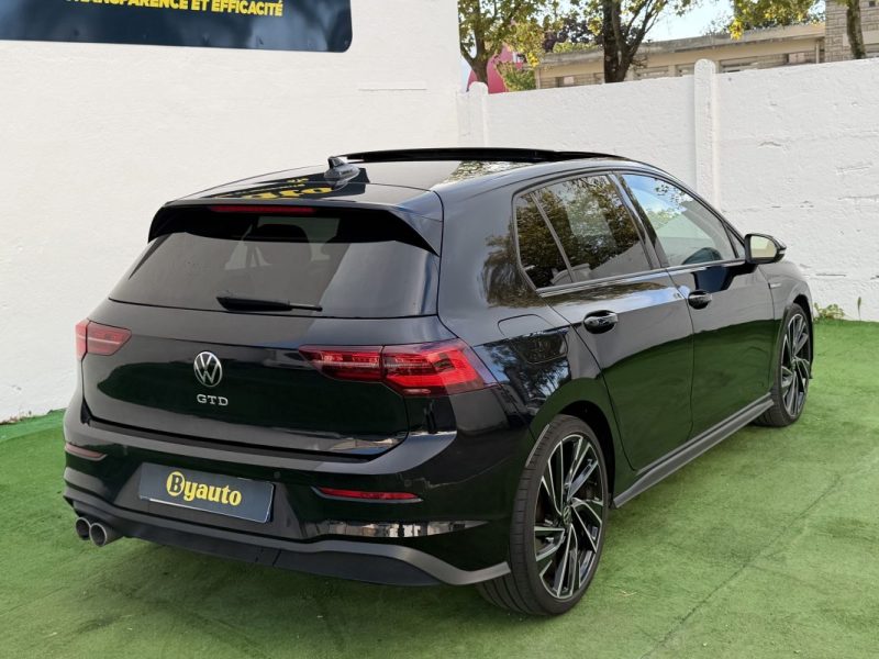 VOLKSWAGEN GOLF VIII 2.0 TDI  200 CV GTD DSG / TOIT OUVRANT  SUIVIE VW GARANTIE 12 MOIS  